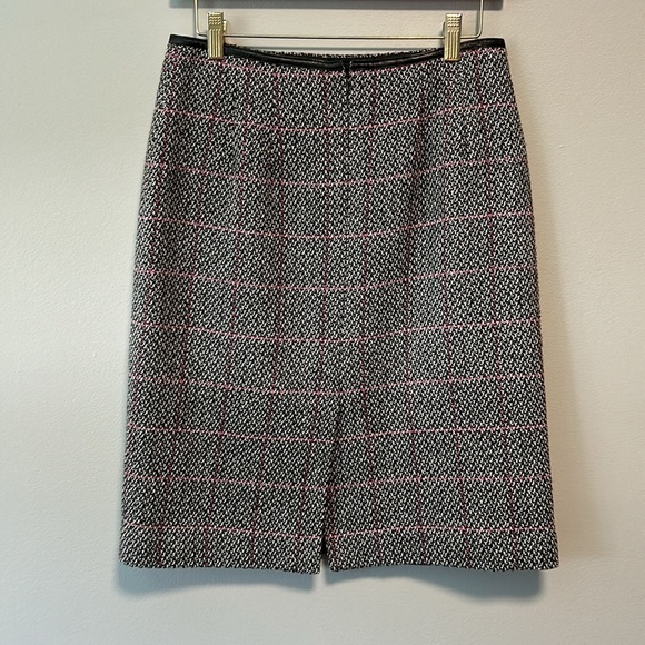 Talbots Petites Wool Blend Plaid Pencil Skirt - Picture 3 of 11